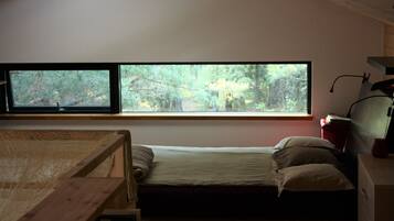 Strykejern/-brett, wi-fi og sengetøy