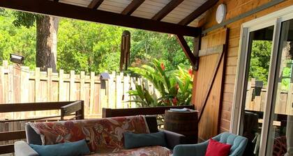 VILLA piscine privée "LA PERLE DES ANSES" à 1 minute de la plage!