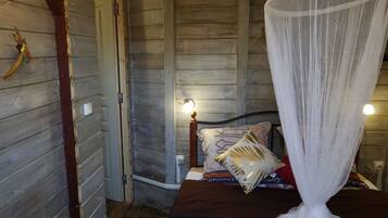 1 makuuhuone, silitysrauta/-lauta, ilmainen Wi-Fi, vuodevaatteet