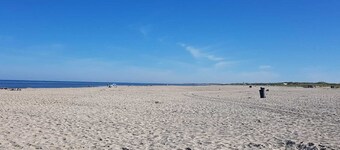  Prachtig ruim chalet aan de Noordhollandse kust compleet voor 5 personen.