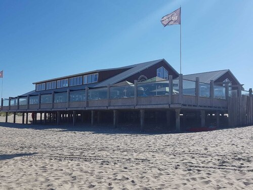  Prachtig ruim chalet aan de Noordhollandse kust compleet voor 5 personen.