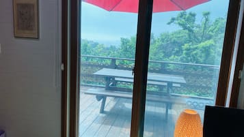 Phòng, 1 phòng ngủ, không hút thuốc, quang cảnh một góc biển (Turnip Room) | Trang trí khác biệt, trang bị nội thất với thiết kế riêng biệt