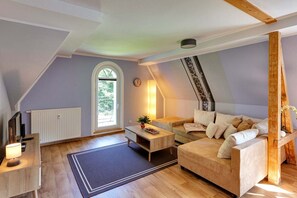 Flat-screen TV - Ferienwohnung Siebenlehn Am Romanus Bad (Grossschirma)