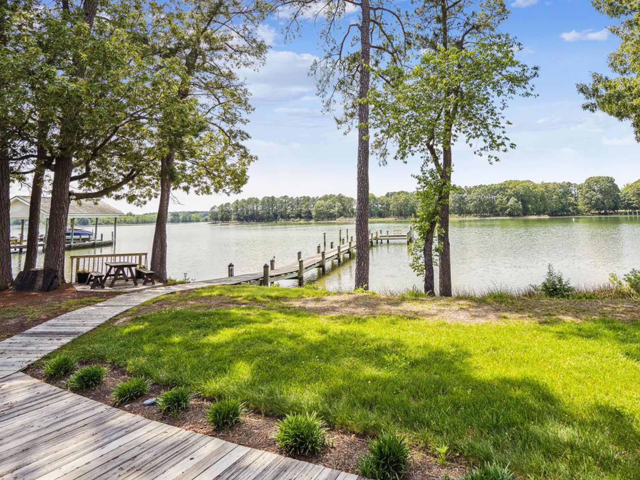 Minutes from Downtown St. Michaels and Tilghman | Private Dock | Outdoor Dining