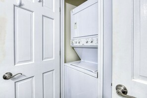 Sandy Shores II 310 - Sandy Shores II 310 - Two-bedroom, (one is a loft) One-bath, 2nd row condo (Garden City Beach)