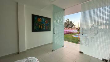 Club Room, 1 King Bed, Garden View | View from room