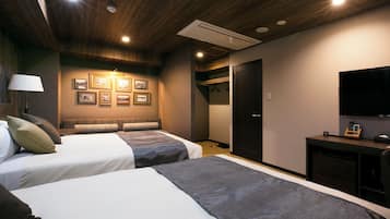 Premium Twin Room | In-room safe, desk, blackout curtains, free WiFi