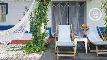 Deluxe Villa | Terrace/patio