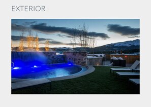 Indoor pool, outdoor pool