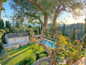 Alberca al aire libre 