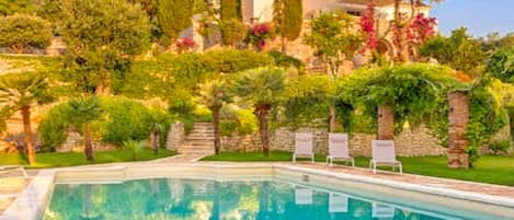 Alberca al aire libre