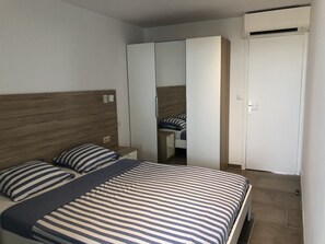 2 Schlafzimmer, Bügeleisen/Bügelbrett, Reisekinderbett, kostenloses WLAN
