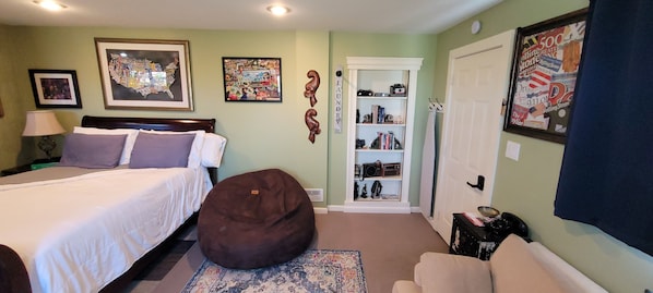1 bedroom, desk, iron/ironing board, free WiFi