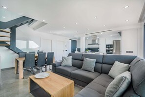 TV, DVD player - Corb Mari for 8 people with pool (Playa de Muro)