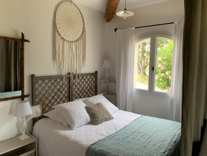 Ferienhaus (Le Levant) | Zimmersafe, individuell dekoriert, individuell eingerichtet