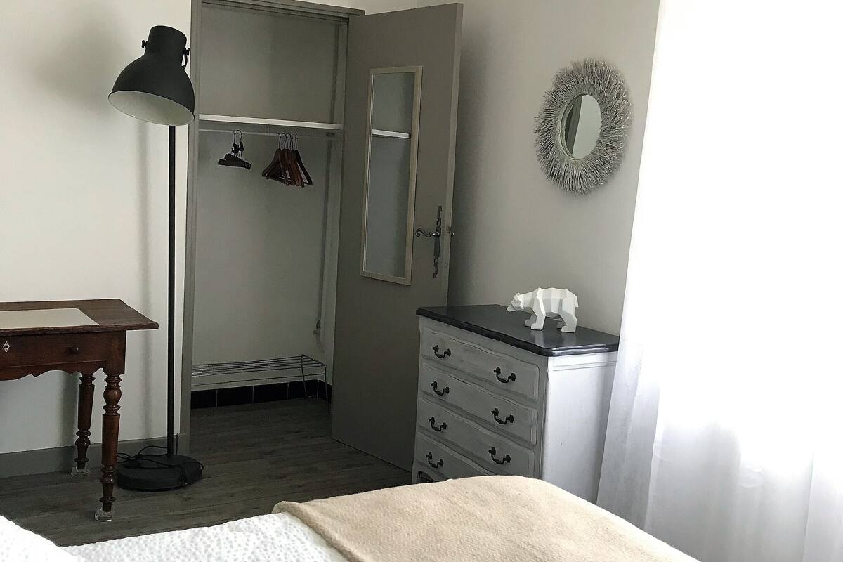 Double Room, Vineyard View (Mont Ventoux) | In-room safe, iron/ironing board (on request), WiFi (free)