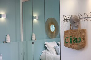 3 chambres, fer et planche à repasser, Wi-Fi gratuit, draps fournis