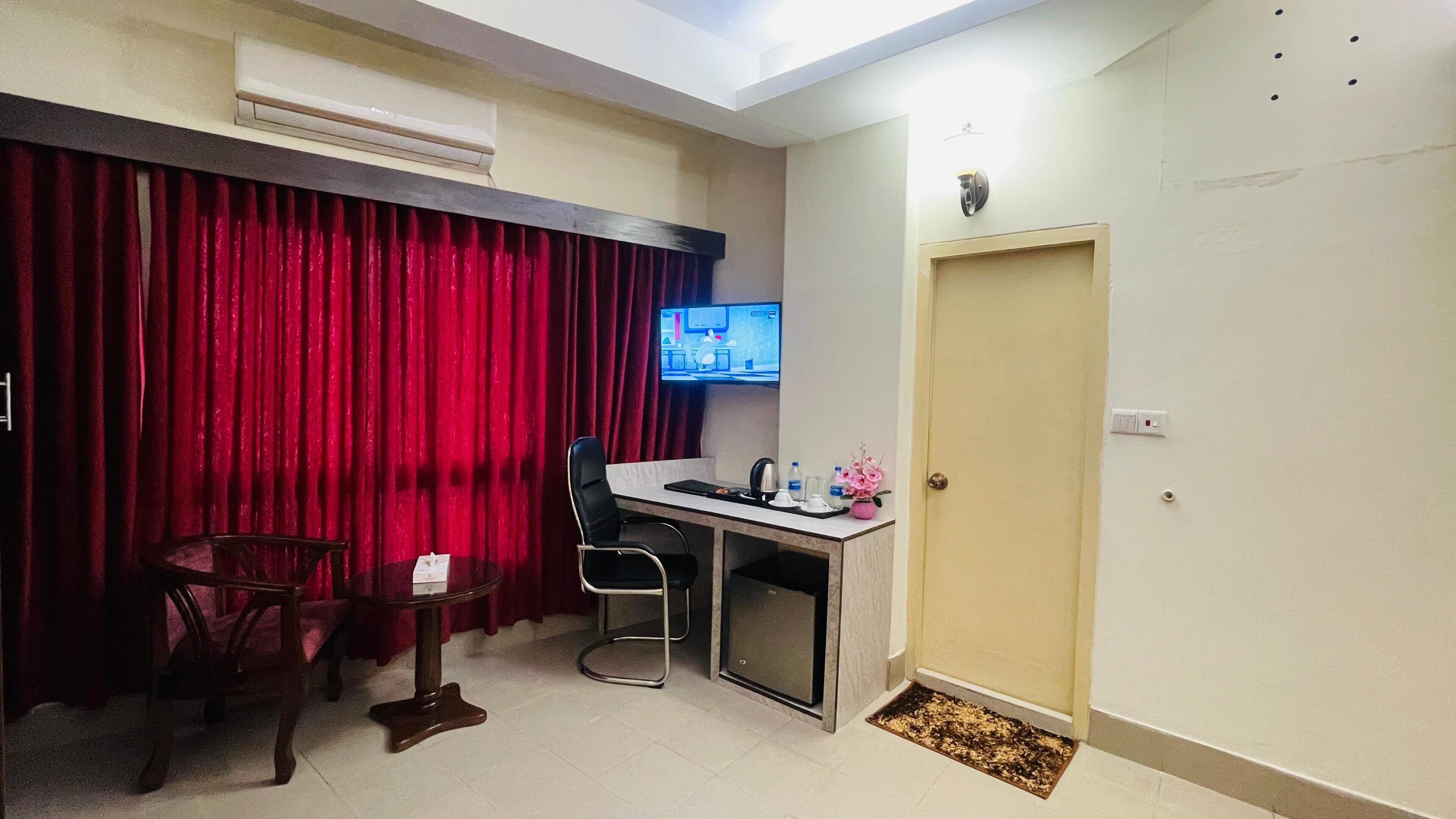 Foto - Hotel Grand Circle Inn