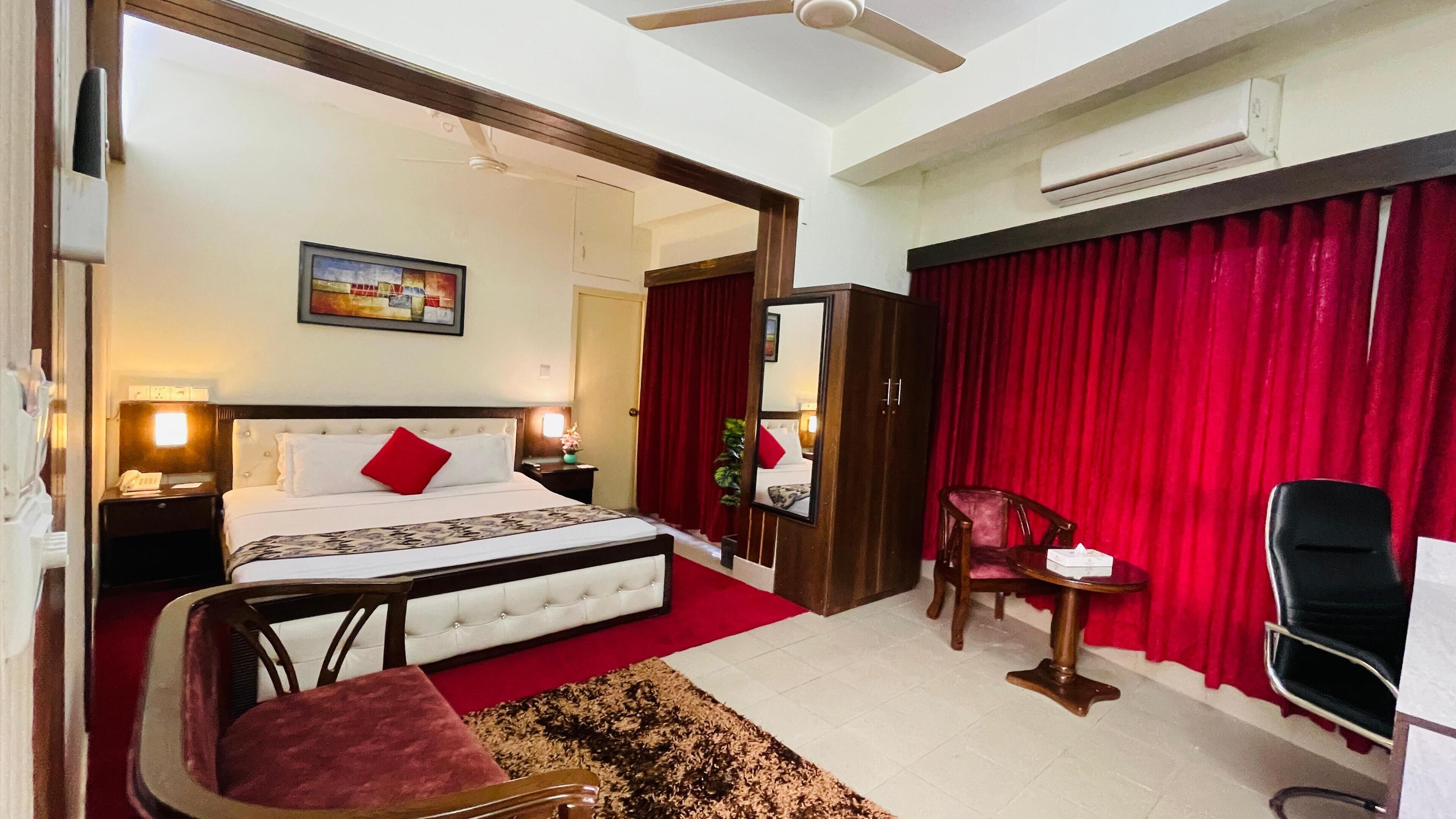 Superior-Doppel- oder -Zweibettzimmer