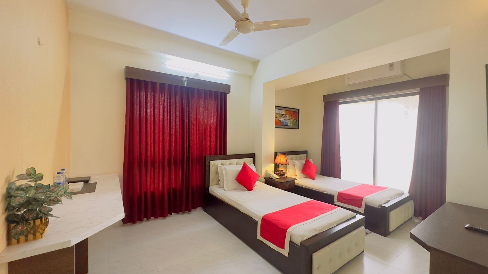 Foto - Hotel Grand Circle Inn