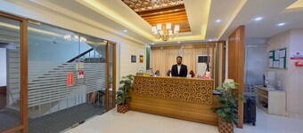 Hotel Grand Circle Inn