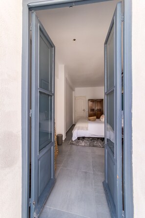 2 Schlafzimmer, Zimmersafe, Bügeleisen/Bügelbrett, Reisekinderbett