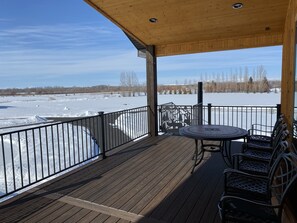 Ulkoruokailutilat