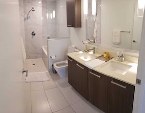 Towels, soap, shampoo, toilet paper