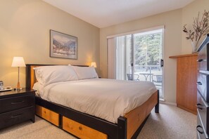 1 chambre, fer et planche à repasser, Wi-Fi, literie fournie