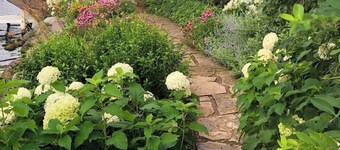 Harbor & Hearth a Modern Lakefront Condo w/ Pool, Spa & Dining On The Lake