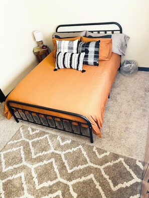 2 Schlafzimmer, Bügeleisen/Bügelbrett, WLAN, Bettwäsche