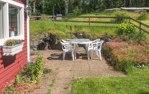 Gorgeous home in Gränna with WiFi