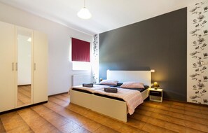 3 bedrooms, in-room safe, travel crib, free WiFi