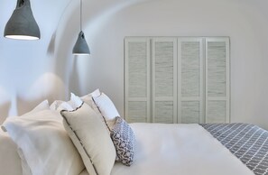 House | 1 bedroom, in-room safe, bed sheets - Villa Anastasia With Stunning Caldera Views (Santorini)