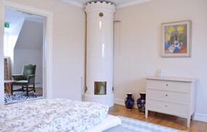 4 bedrooms, free WiFi, bed sheets