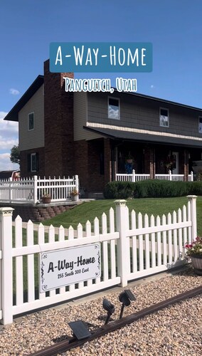 Discover Bryce Canyon nearby, cozy 2-bedroom guesthouse