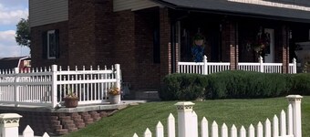 Discover Bryce Canyon nearby, cozy 2-bedroom guesthouse