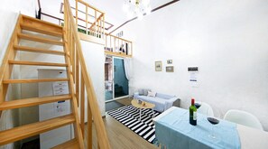 Duplex, Jetted Tub | Living area | Flat-screen TV - Kkoristar Pool and Spa Pension (Gapyeong)