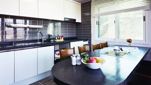 Condo, Jetted Tub (with Terrace) | Private kitchenette | Full-sized fridge, microwave, stovetop, electric kettle - Eco Land Pension (Gapyeong)