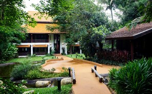 Exterior - Samoeng Center (Samoeng)