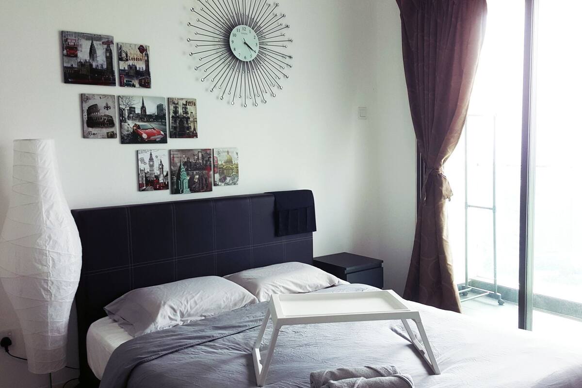 1 chambre, bureau, espace de travail pour ordinateur portable