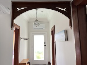 Interior - Spacious & Lively @Maori Hill--Trees, flowers & birds, Cosy and Comfortable (Dunedin)