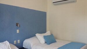 Room - Hotel RV (Martínez de la Torre)
