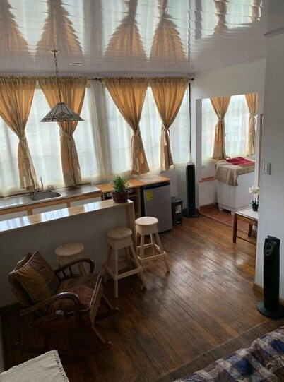 Costa Rica: Studio Close to EVERYTHING
