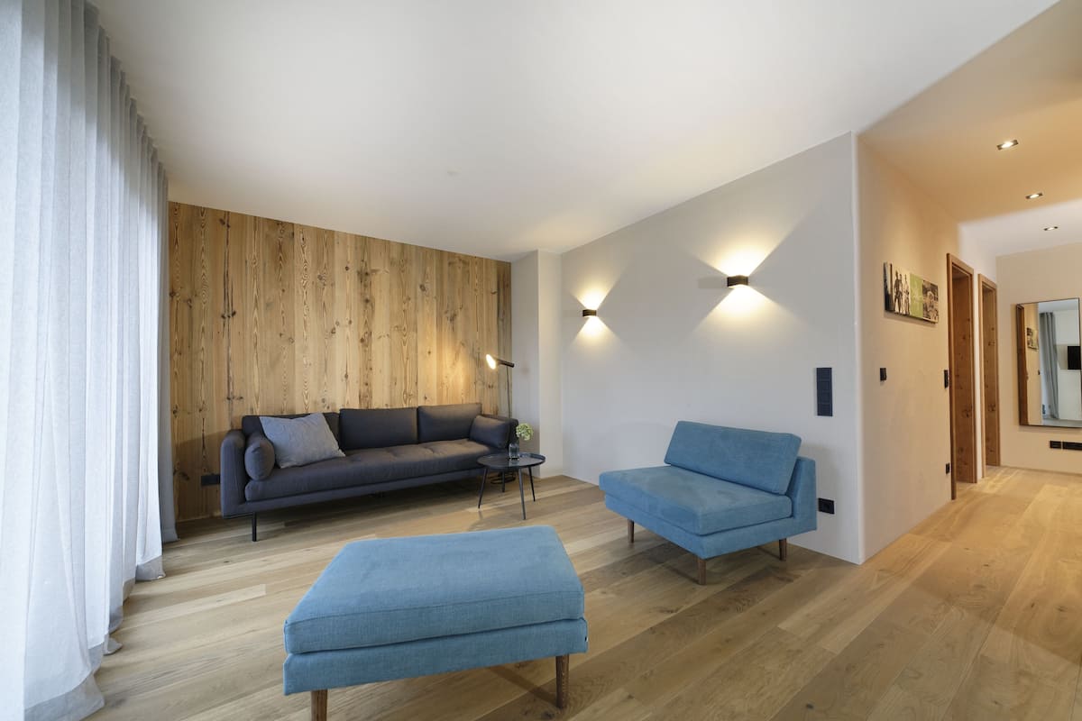 Apartment (Obergeschoss) | Ruang tamu | 40 inci televisyen skrin rata dengan satelit, TV