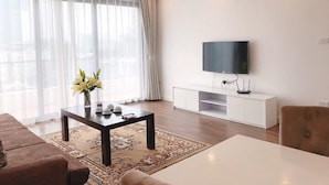 Living room - Grand Spring Suites - Pham Huy Thong (Hanoi)