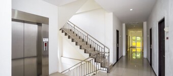 OYO 2695 D'es Guest House