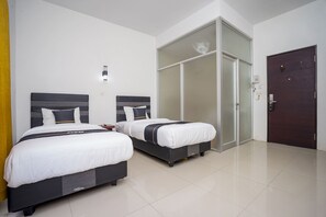 Escritorio y wifi gratis