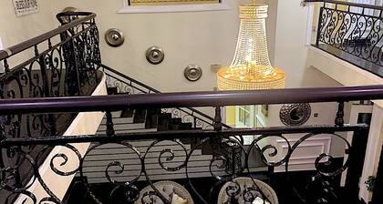 Exquisite home. Perfect home away from home