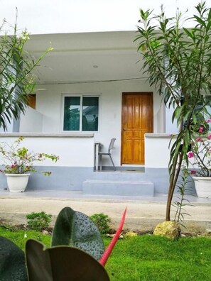 Balcony - Beyond Island (Moalboal)